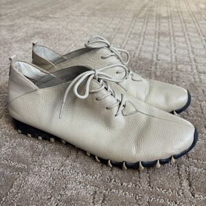 Litfoot Women's LF9010 Leather Sneakers Shoe Size 38 US 8 Lightweight Casual